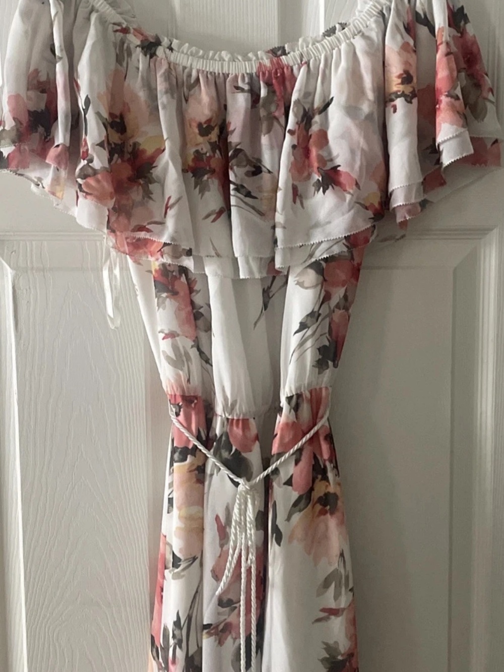 White House Black Market Women’s Off-The-Shoulder Floral Maxi Dress Size M nwt